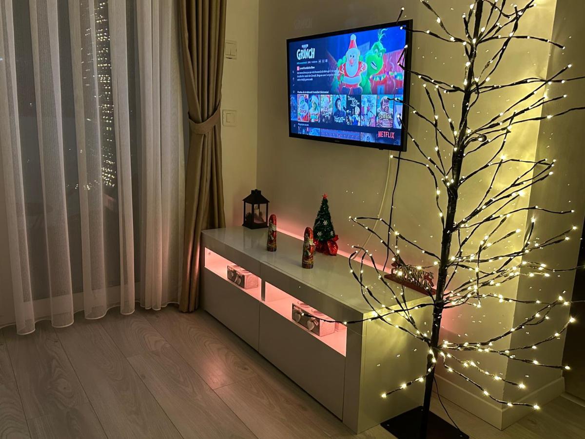 Home & Happy Oradea Luaran gambar