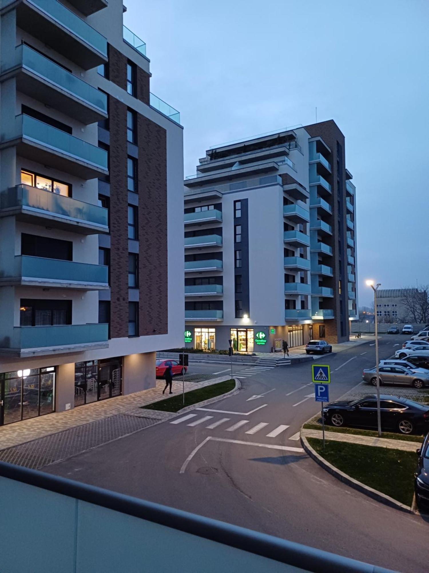 Home & Happy Oradea Luaran gambar